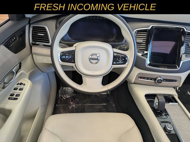 Used 2023 Volvo XC90 B6 Plus image 14