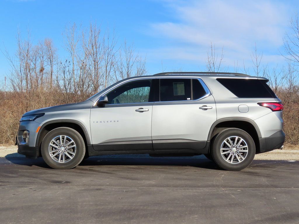Used 2023 Chevrolet Traverse LT image 27