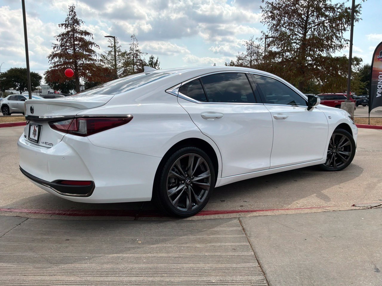 Used 2021 Lexus ES 250 F Sport AWD/4WD image 6