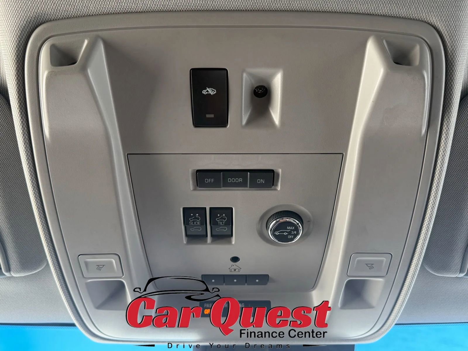 Used 2016 Cadillac Escalade Luxury image 35