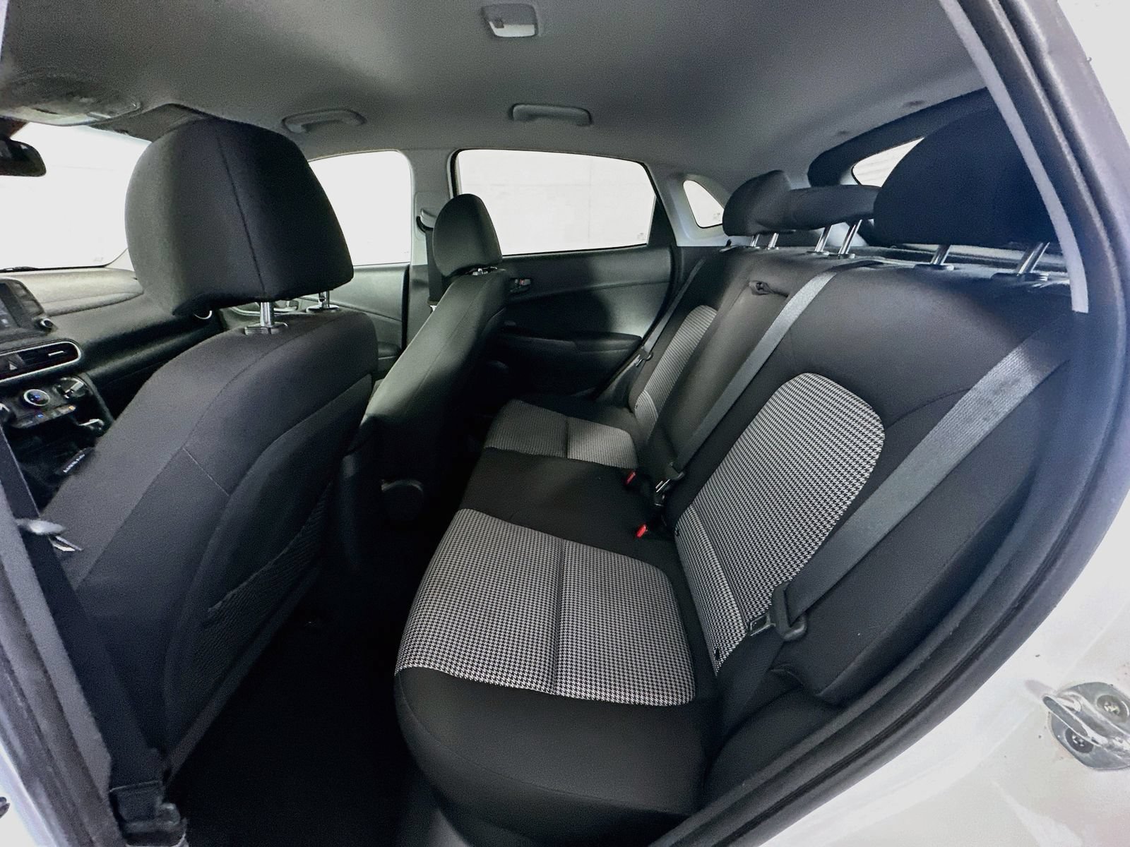 Used 2021 Hyundai Kona SEL FWD image 23