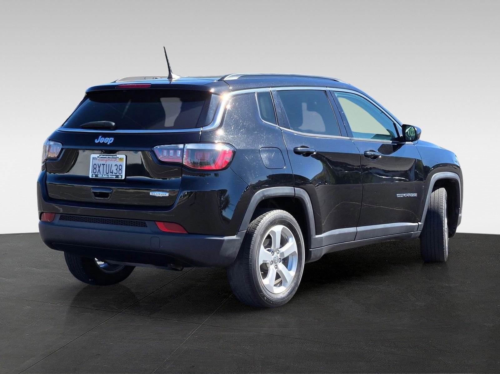 Used 2020 Jeep Compass Latitude w/ Popular Equipment Group image 4