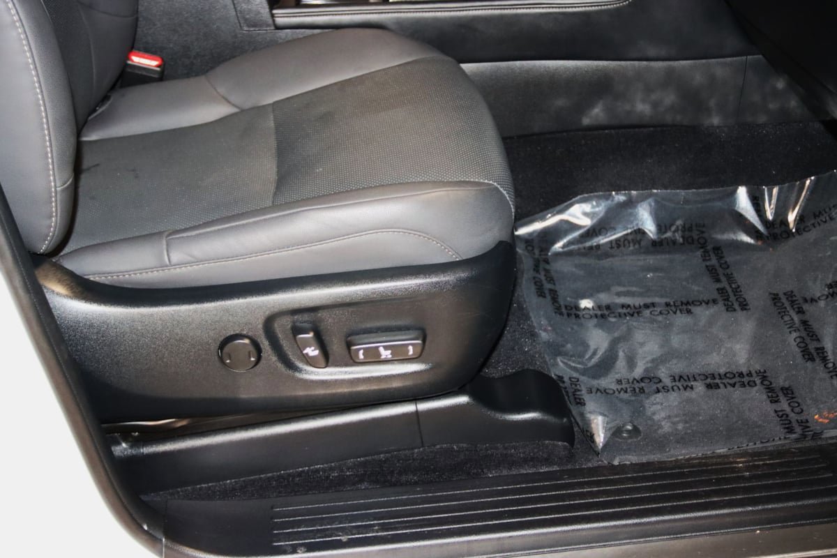 Used 2021 Lexus GX 460 Premium w/ Premium Package AWD/4WD image 59