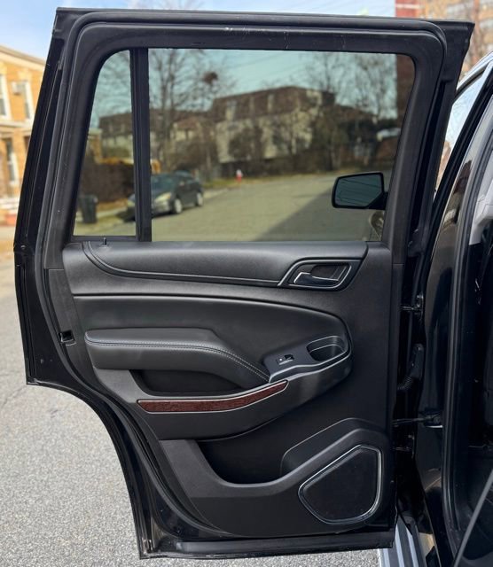 Used 2017 GMC Yukon SLT image 23