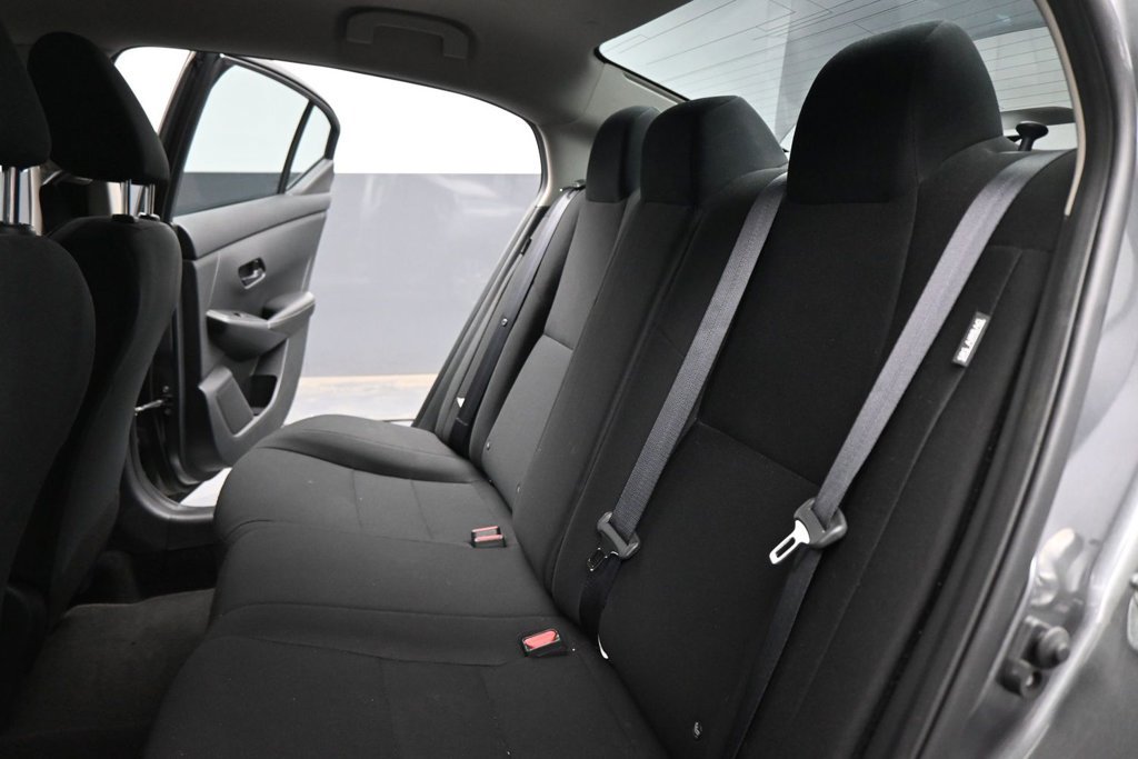 Used 2024 Nissan Sentra S FWD image 14