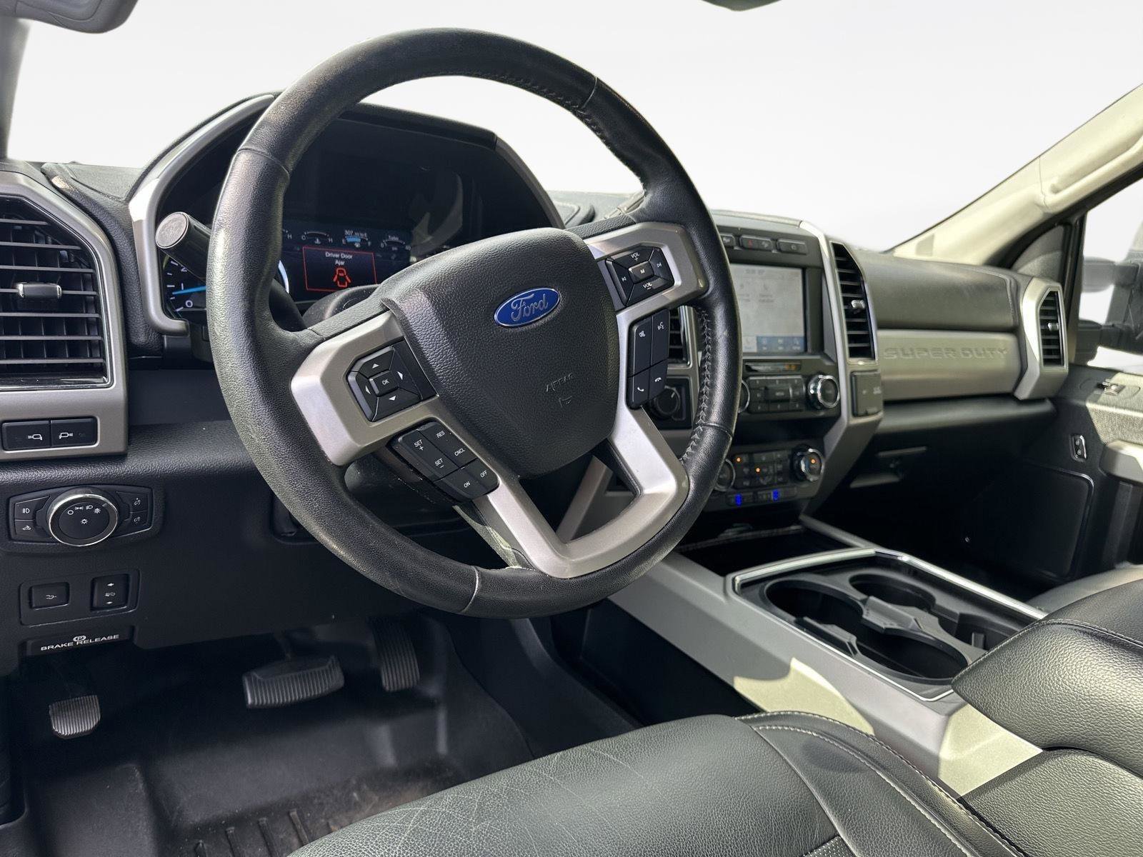 Used 2019 Ford F250 Lariat w/ Lariat Ultimate Package image 10
