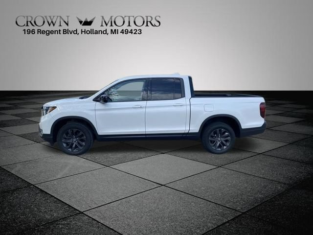 Used 2023 Honda Ridgeline Sport image 7