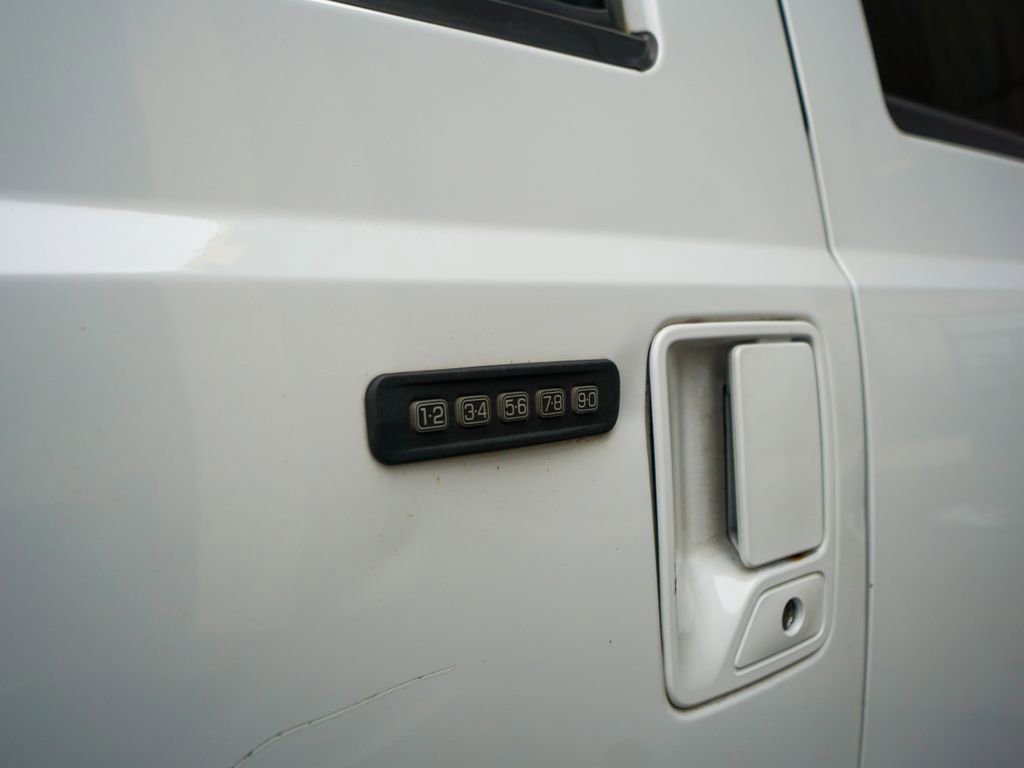 Used 2011 Ford F250 Lariat w/ Lariat Interior Pkg image 10