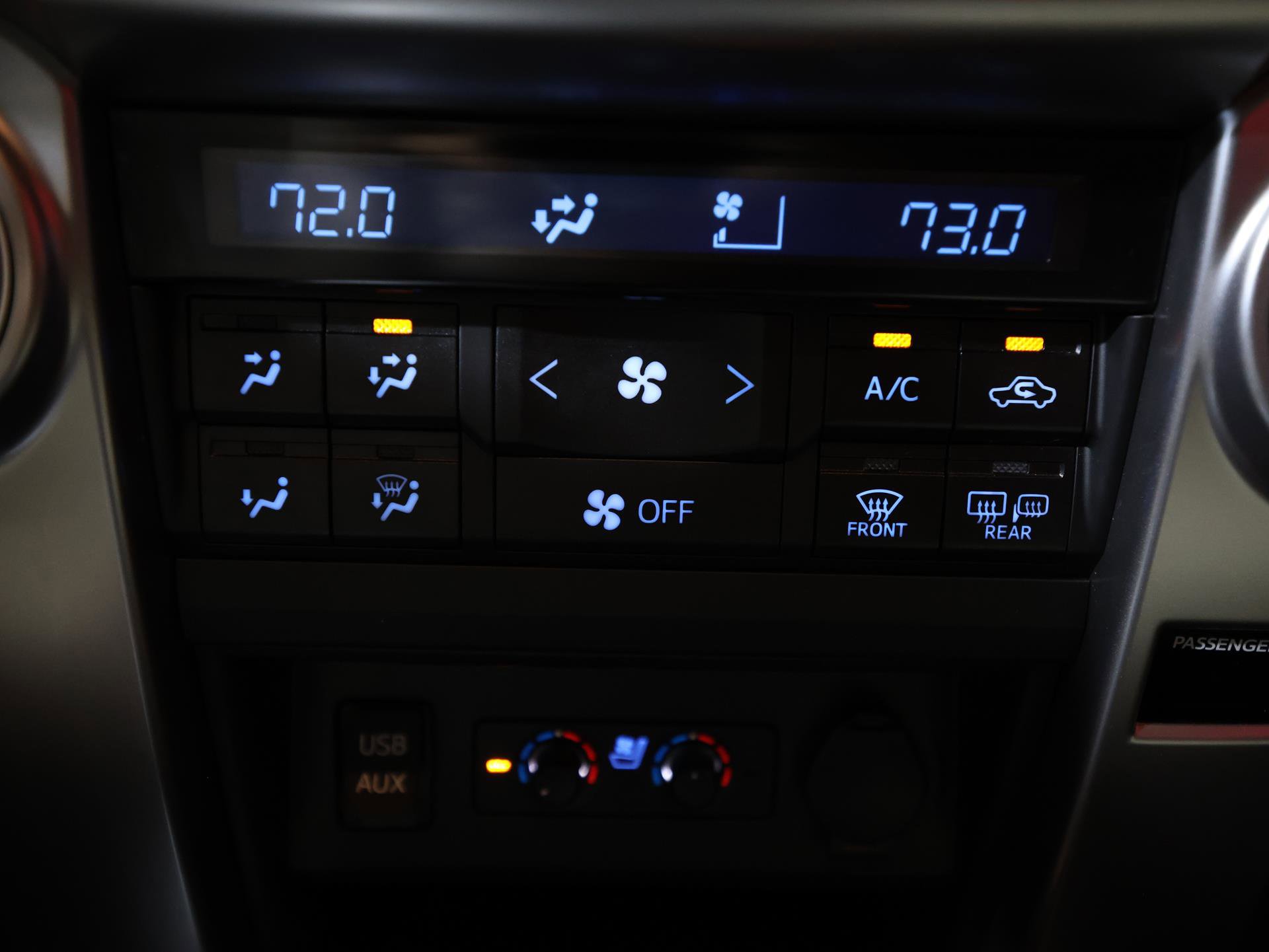 Used 2016 Toyota 4Runner Limited AWD/4WD image 19