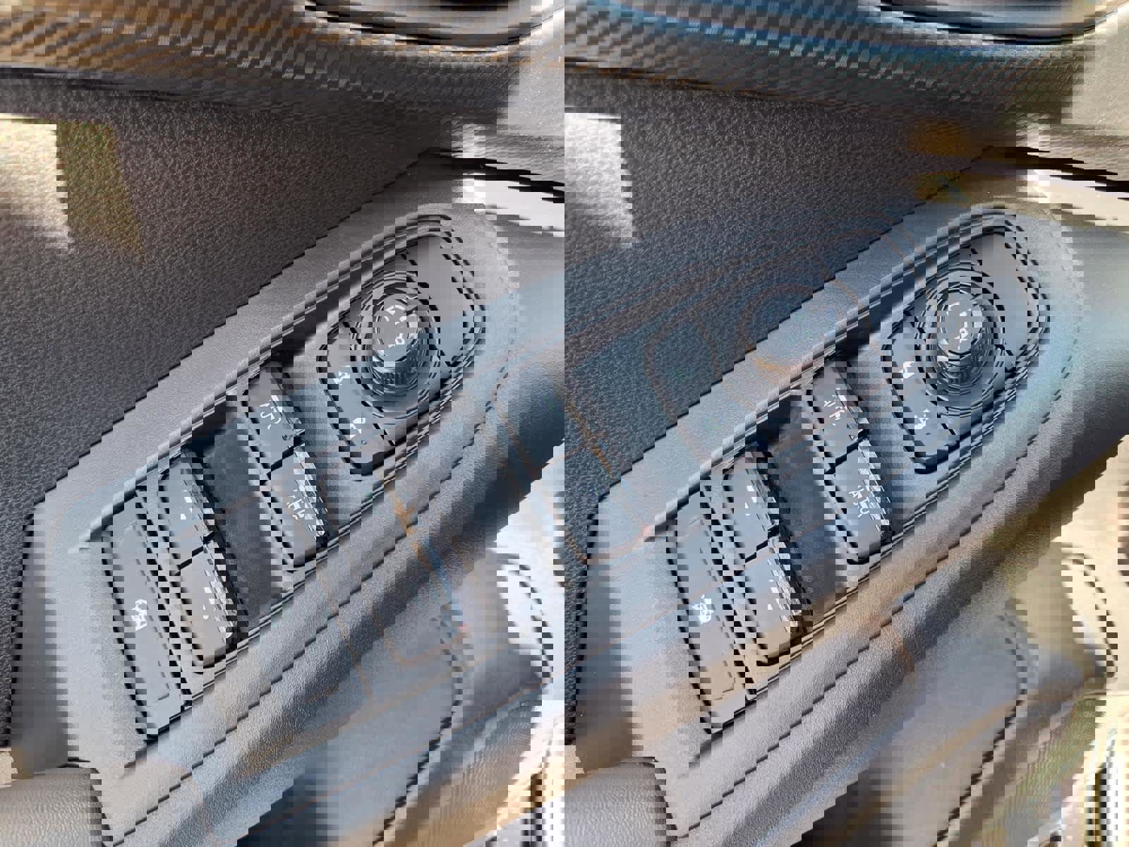 New 2025 Subaru Crosstrek 2.0i Premium image 22