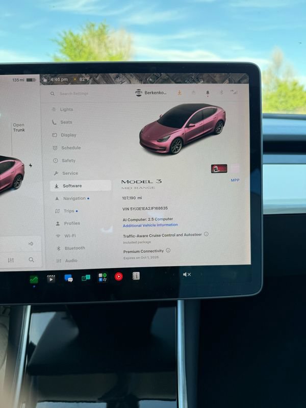 Used 2018 Tesla Model 3 Mid Range RWD image 38
