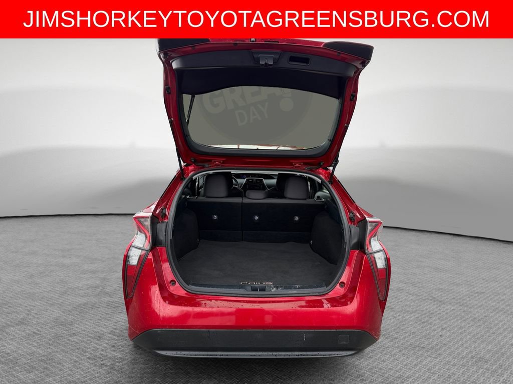 Used 2016 Toyota Prius Three FWD image 25