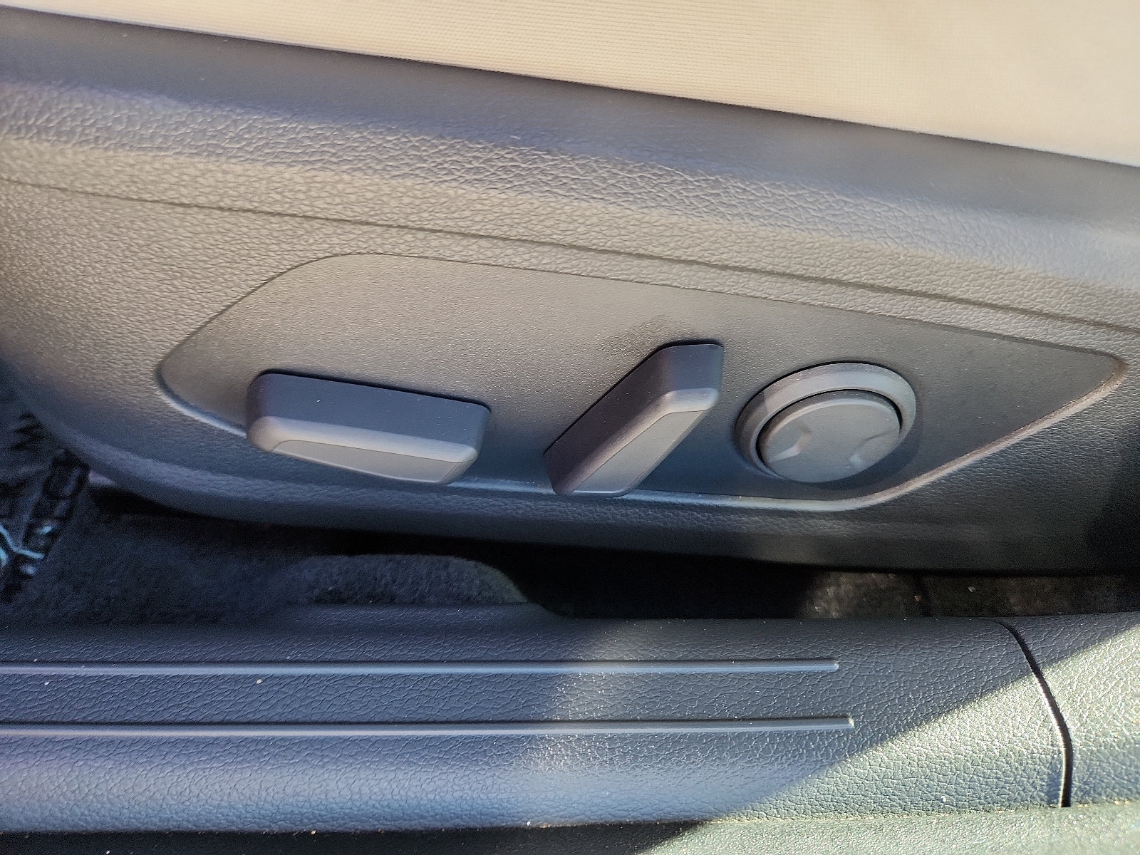 New 2024 Hyundai Sonata SEL w/ Convenience Package FWD image 12