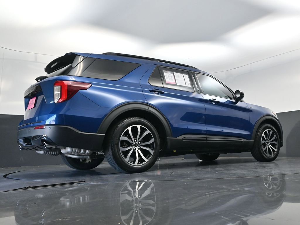 Used 2023 Ford Explorer ST-Line w/ Class IV Trailer Tow Package image 22
