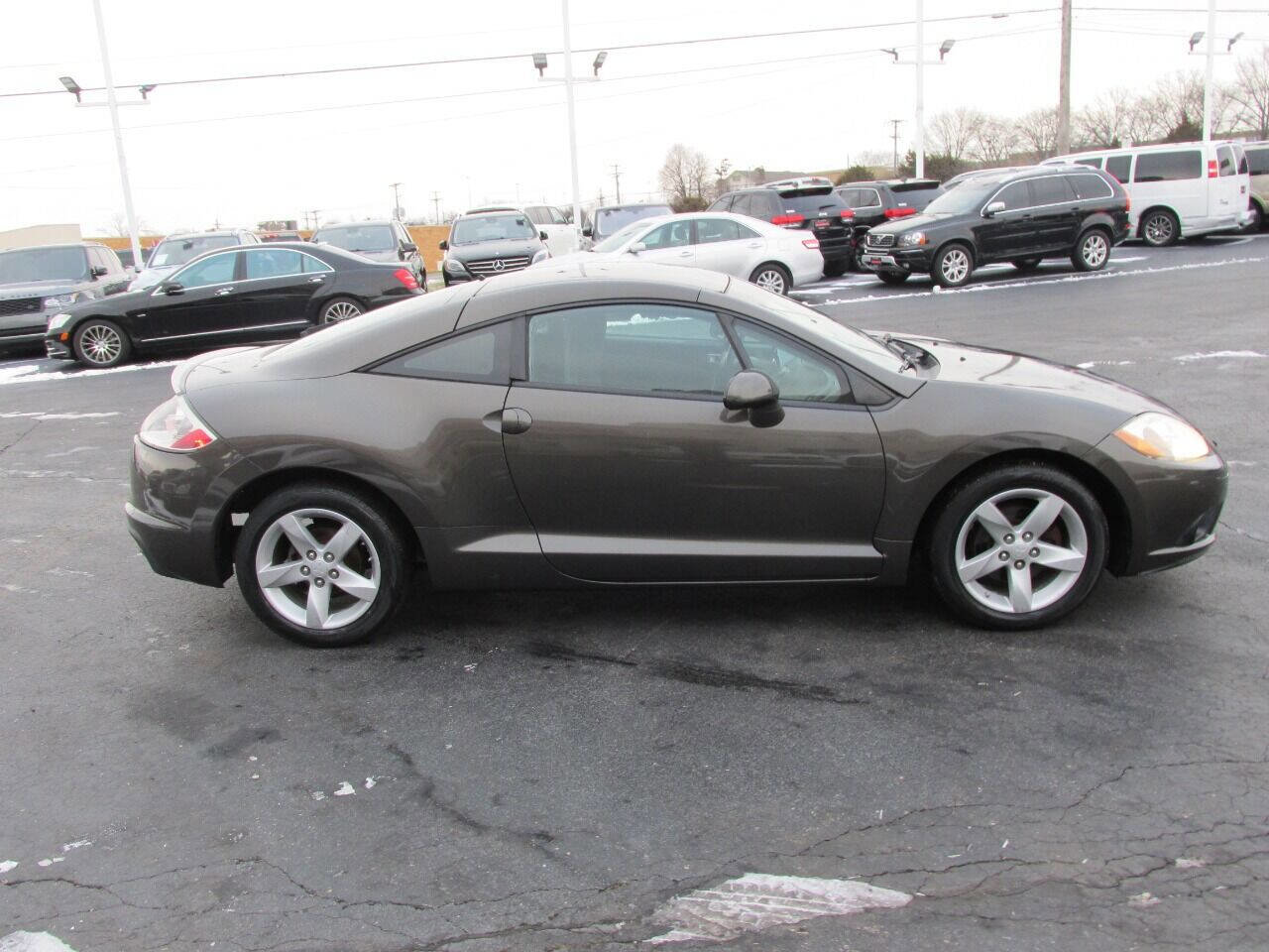 Used 2012 Mitsubishi Eclipse SE image 4