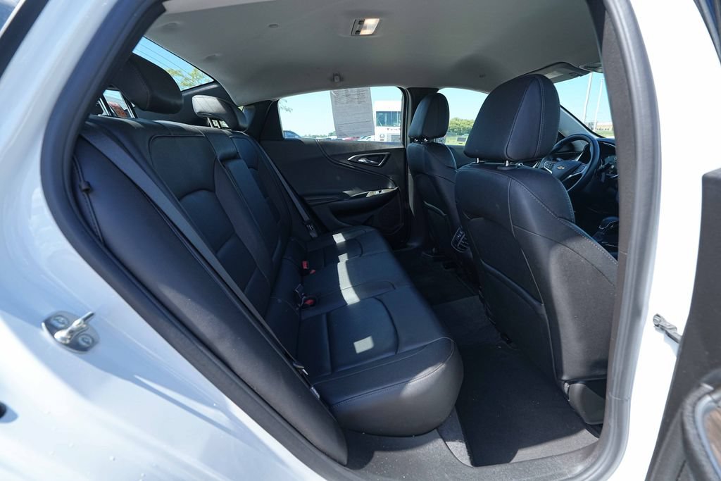 Used 2024 Chevrolet Malibu LT FWD image 24