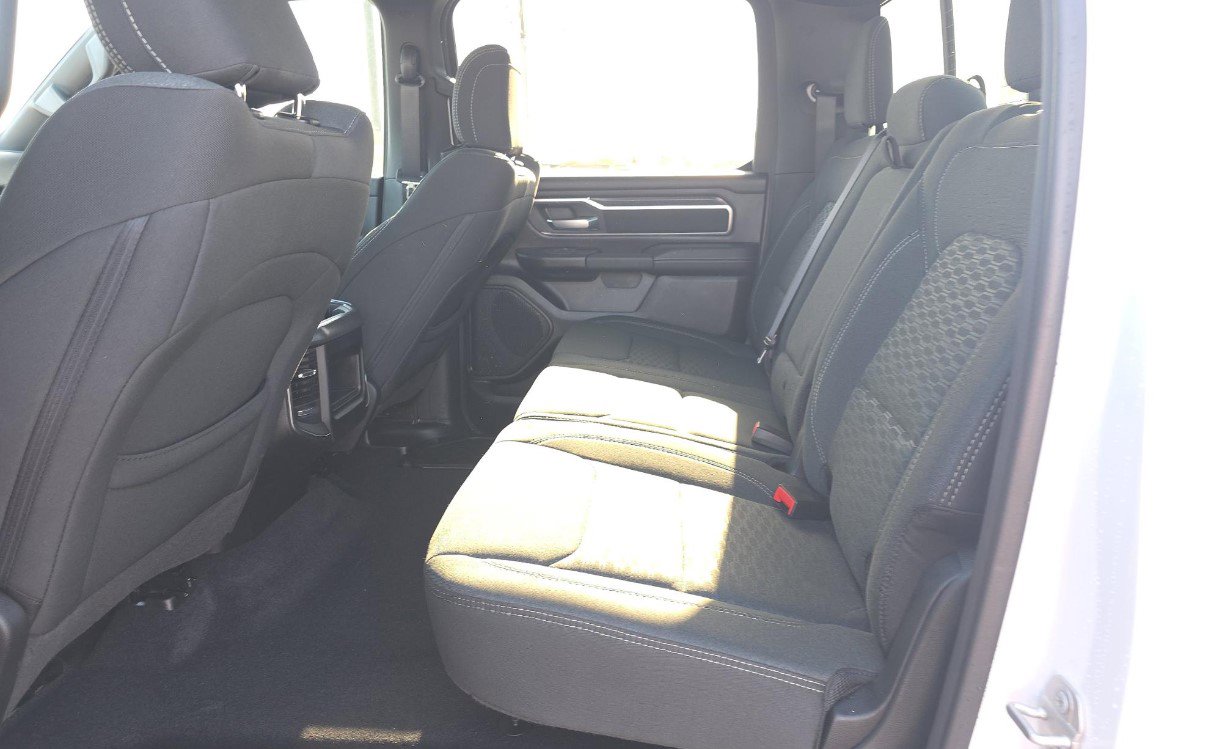 Used 2025 RAM 1500 Big Horn AWD/4WD image 10