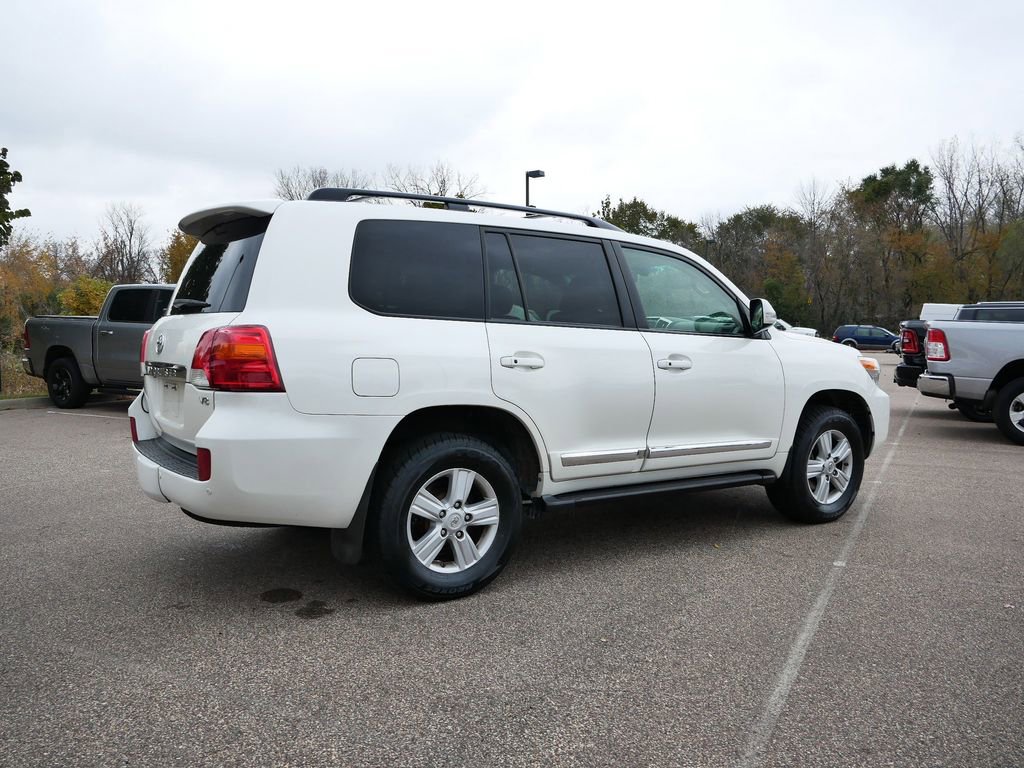 Used 2015 Toyota Land Cruiser image 71
