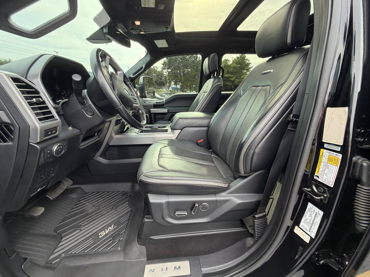 Used 2019 Ford F450 Platinum w/ Platinum Ultimate Package AWD/4WD image 16