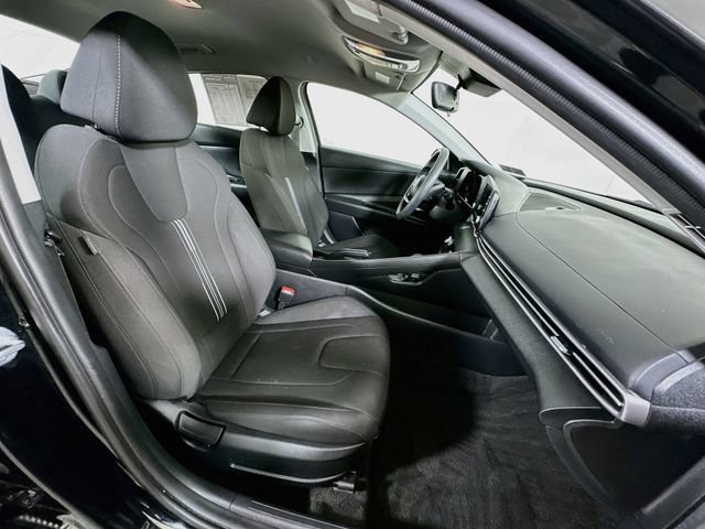Certified 2023 Hyundai Elantra SEL w/ Cargo Package FWD image 30