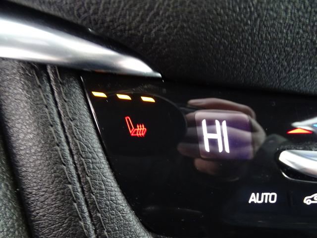 Used 2024 Cadillac XT6 Luxury w/ LPO, Floor Liner Package image 13