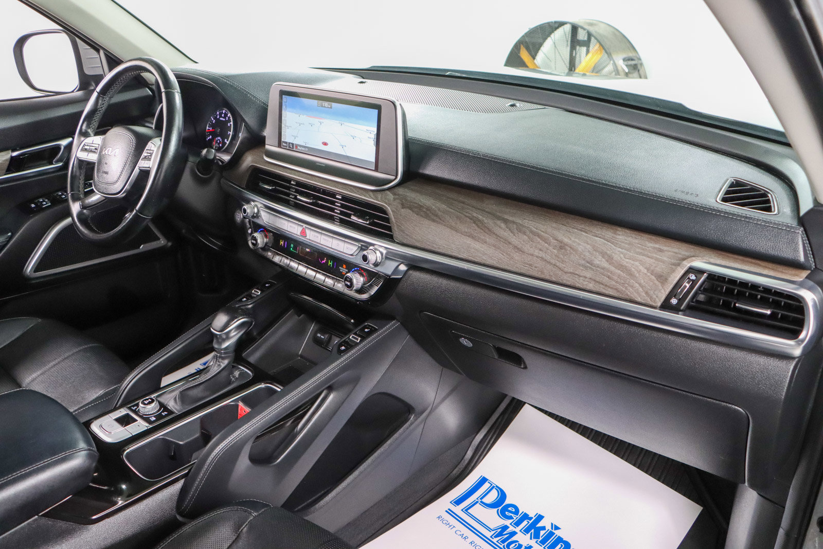 Used 2022 Kia Telluride EX w/ EX Premium Package image 28