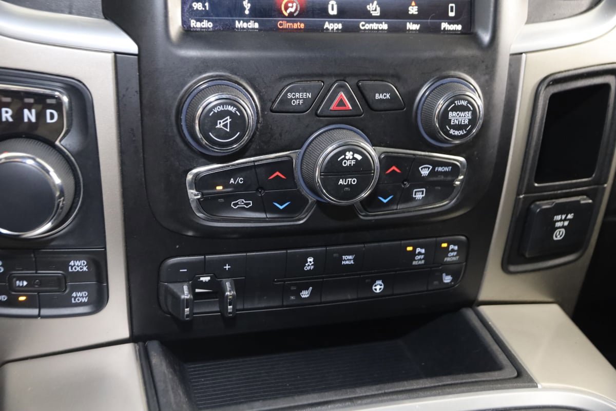 Used 2018 RAM 1500 Big Horn AWD/4WD image 26