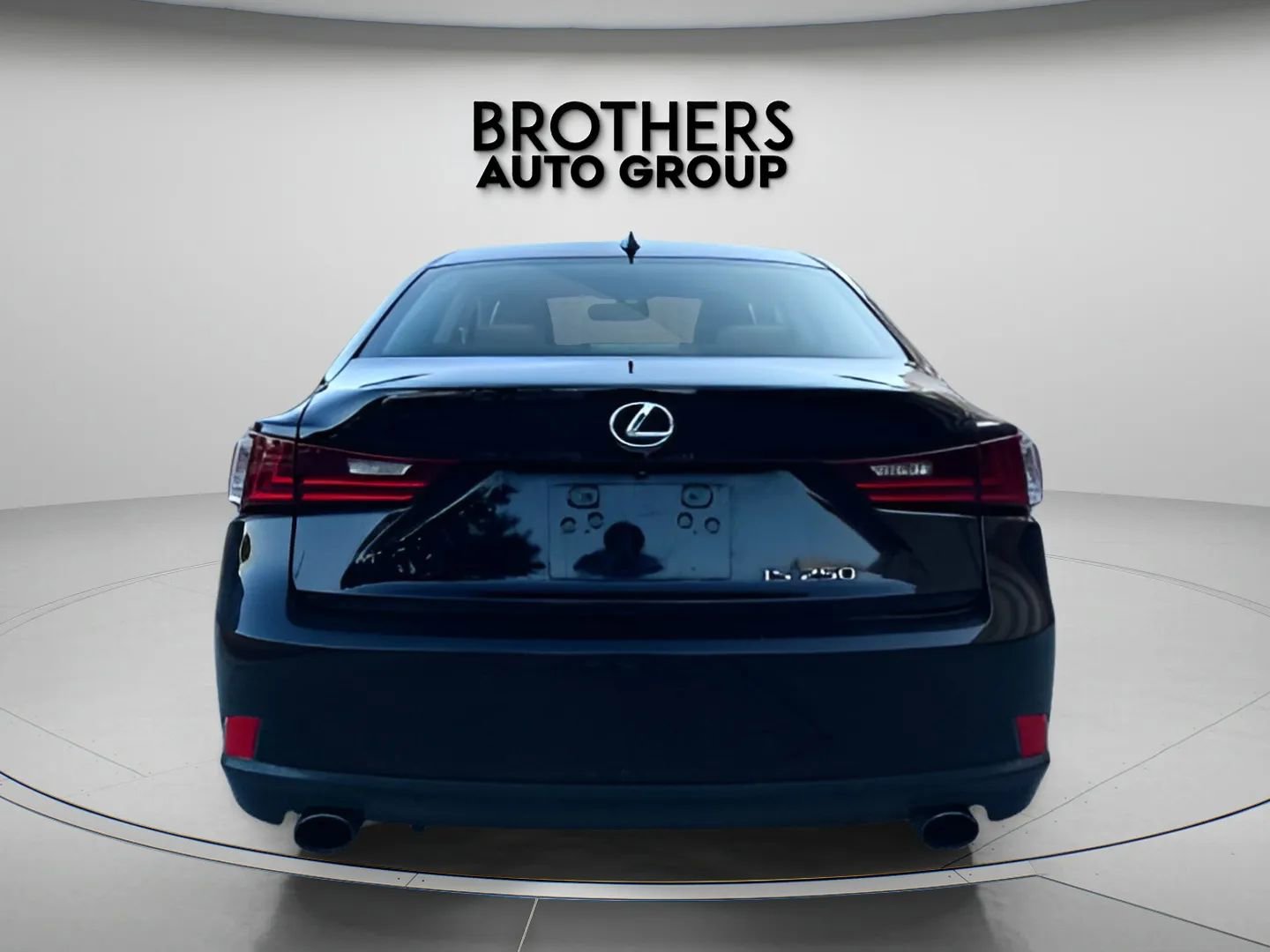 Used 2014 Lexus IS 250 w/ Luxury Package w/Brown Wood RWD image 9