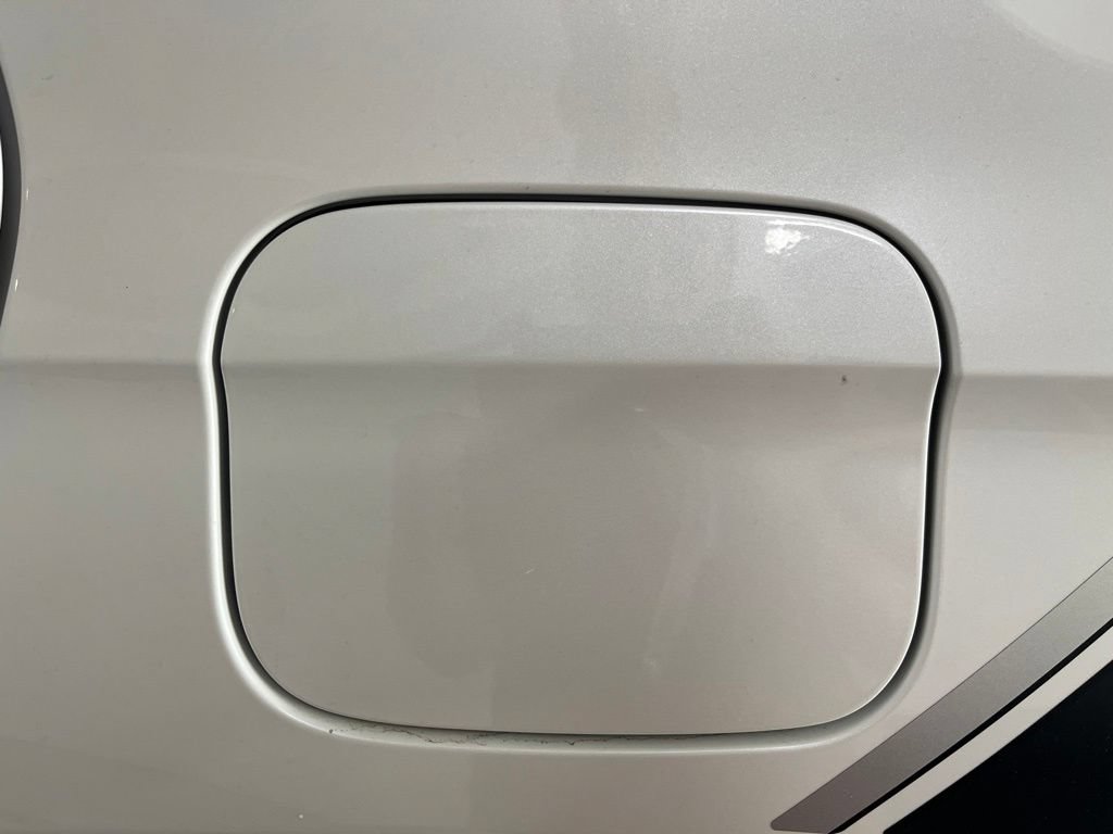 Used 2023 Honda Pilot Elite image 43