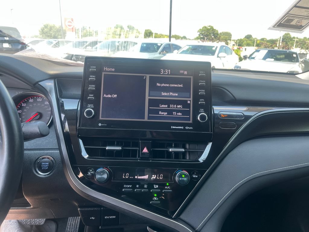 Used 2023 Toyota Camry XSE FWD image 15