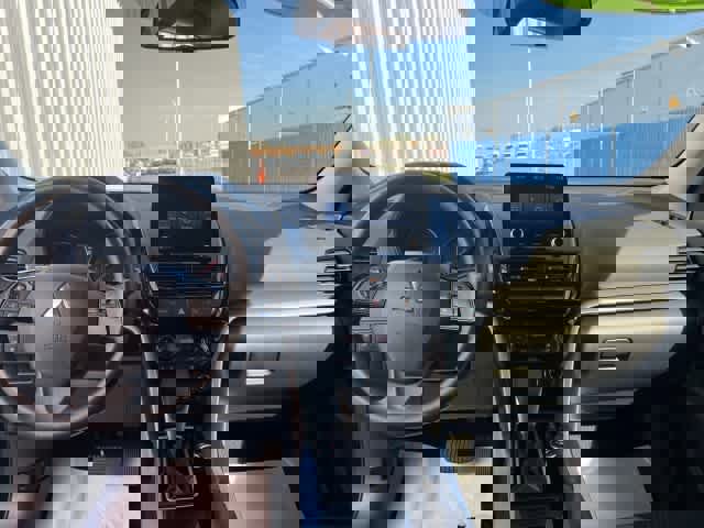 Used 2024 Mitsubishi Eclipse Cross LE image 15