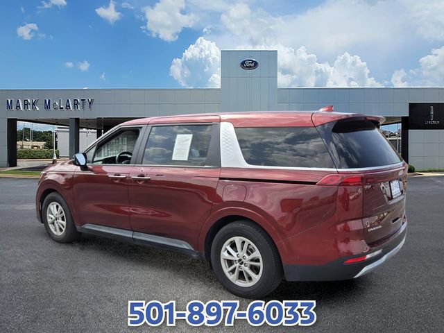 Used 2024 Kia Carnival LX FWD image 3