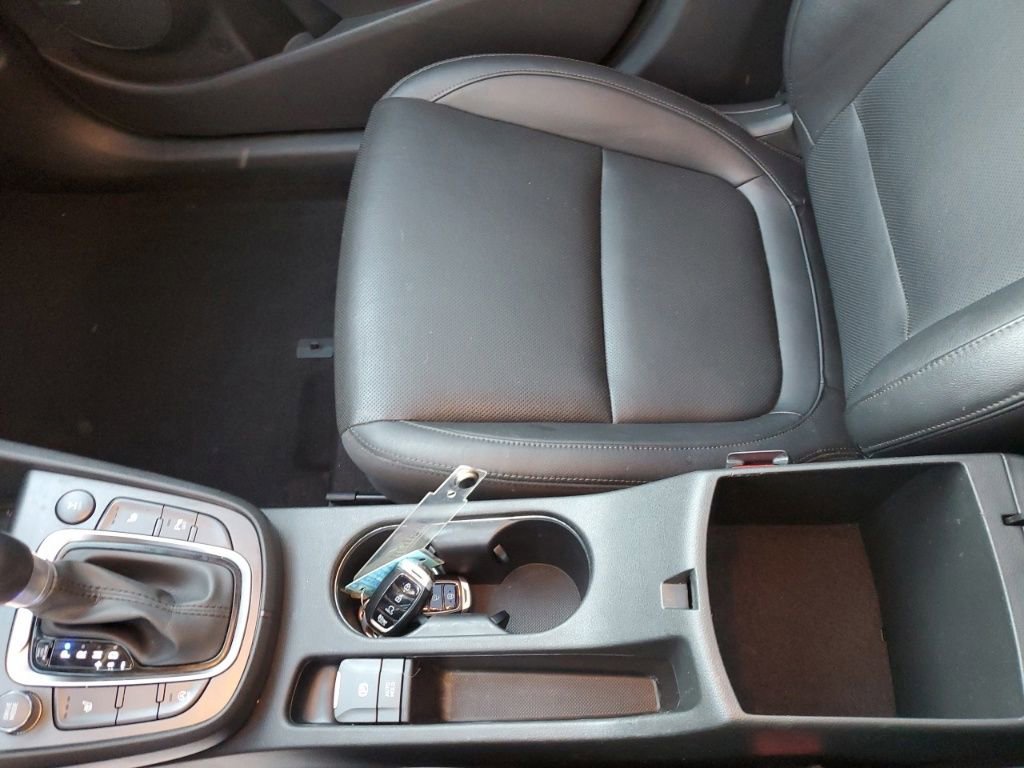 Used 2022 Hyundai Kona Limited w/ Cargo Package image 26