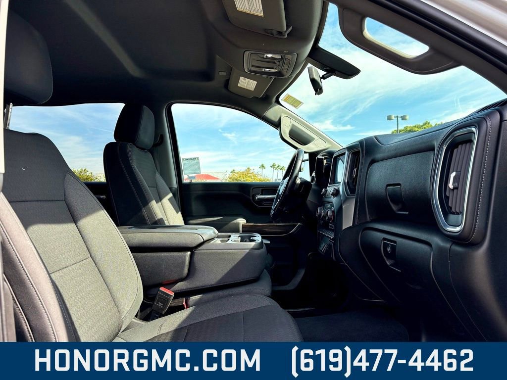 Used 2021 Chevrolet Silverado 1500 LT image 22