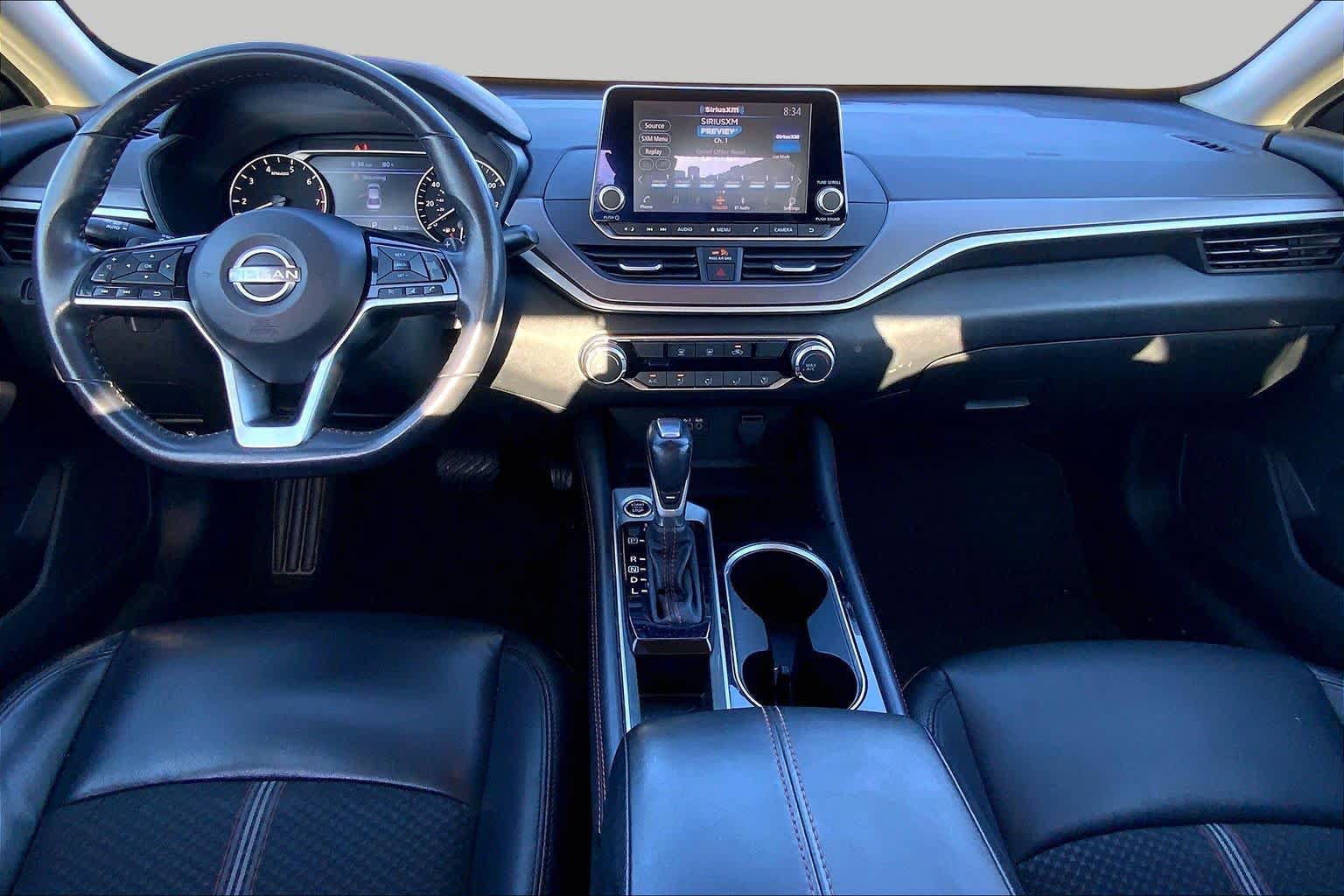 Used 2024 Nissan Altima 2.5 SR FWD image 16