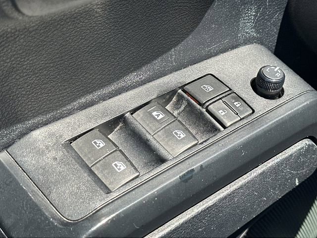 Used 2020 Toyota Tacoma SR AWD/4WD image 13