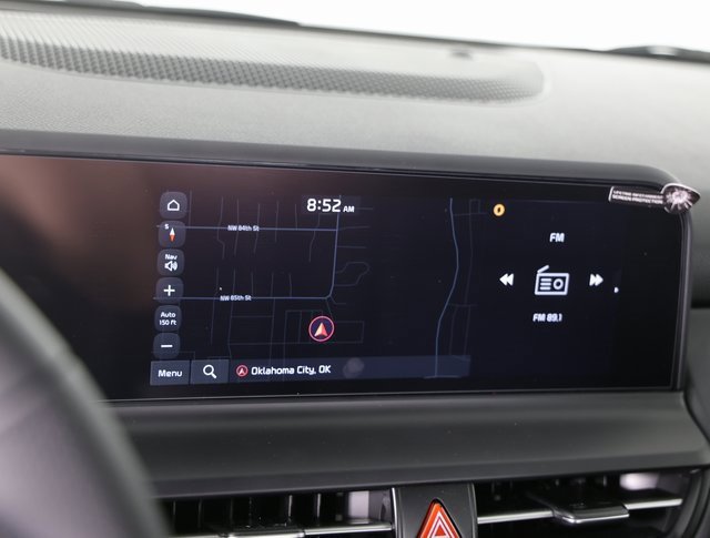 New 2025 Kia Seltos SX w/ SX Sunroof Package image 18