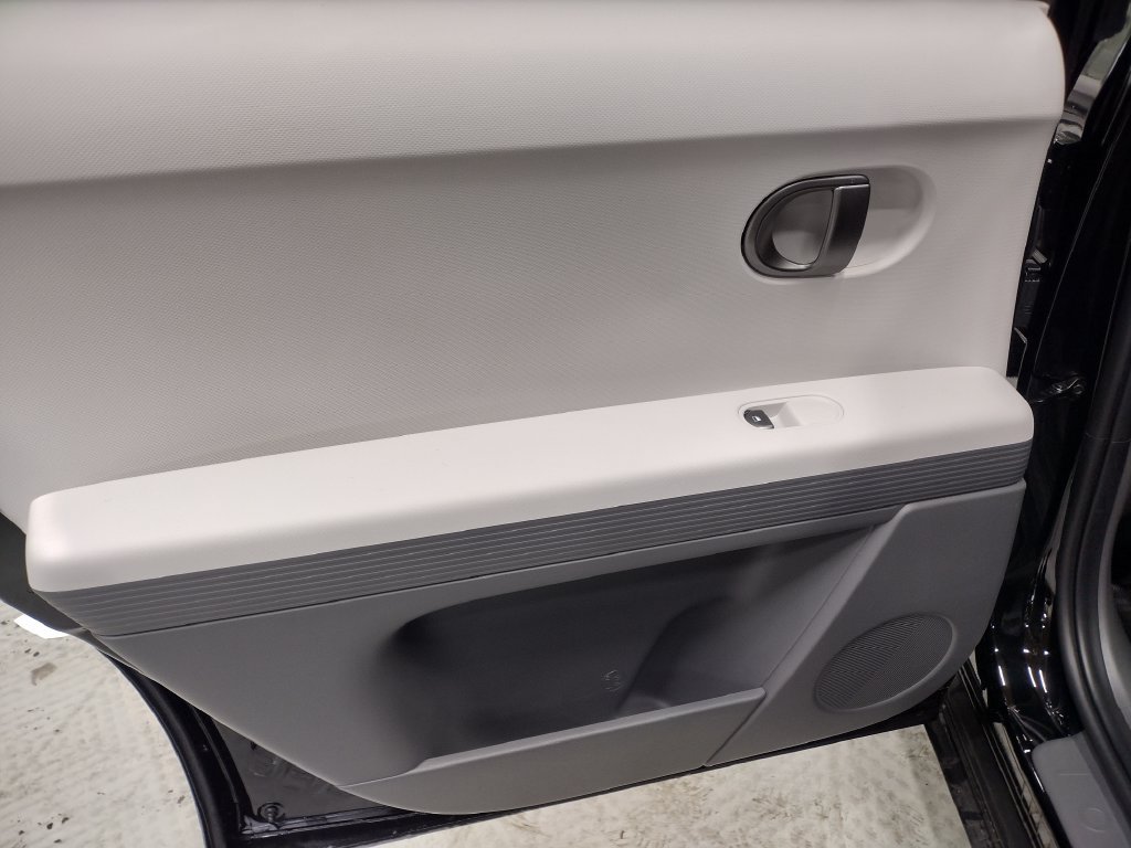 New 2026 Hyundai Ioniq 5 SEL AWD/4WD image 22