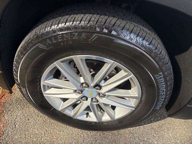 Used 2022 Chevrolet Traverse LT w/ LPO, Floor Liner Package image 11