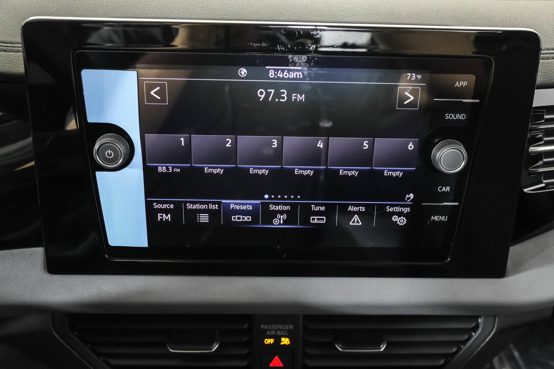 Used 2026 Volkswagen Jetta SE FWD image 28