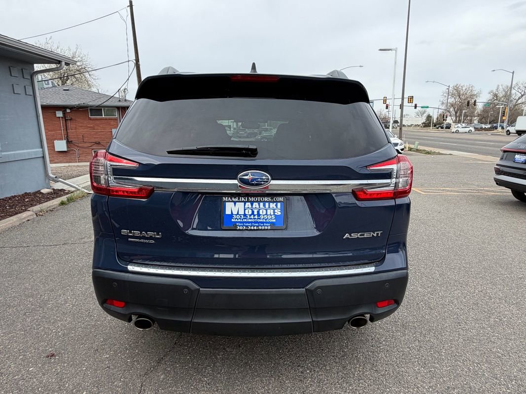 Used 2023 Subaru Ascent Premium w/ Convenience Package image 6