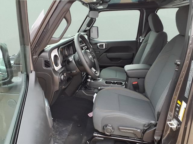New 2026 Jeep Wrangler Unlimited Sport AWD/4WD image 16