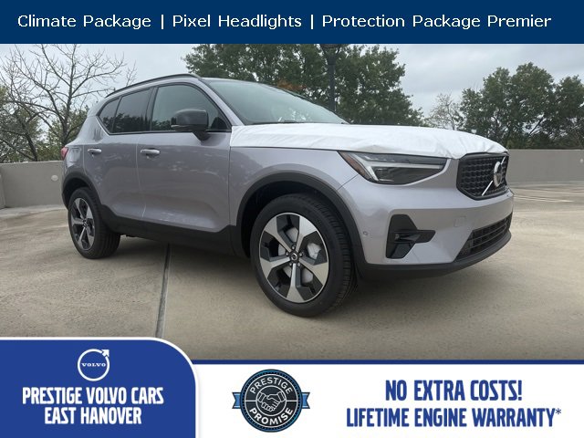 New 2026 Volvo XC40 B5 Plus w/ Protection Package Premier
