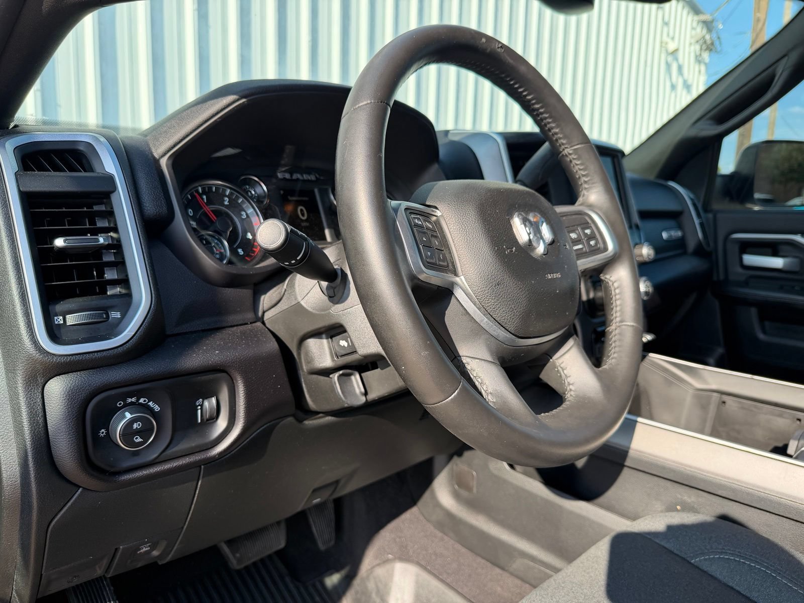 Used 2021 RAM 2500 Lone Star w/ Level 1 Equipment Group w/2_Y AWD/4WD image 17