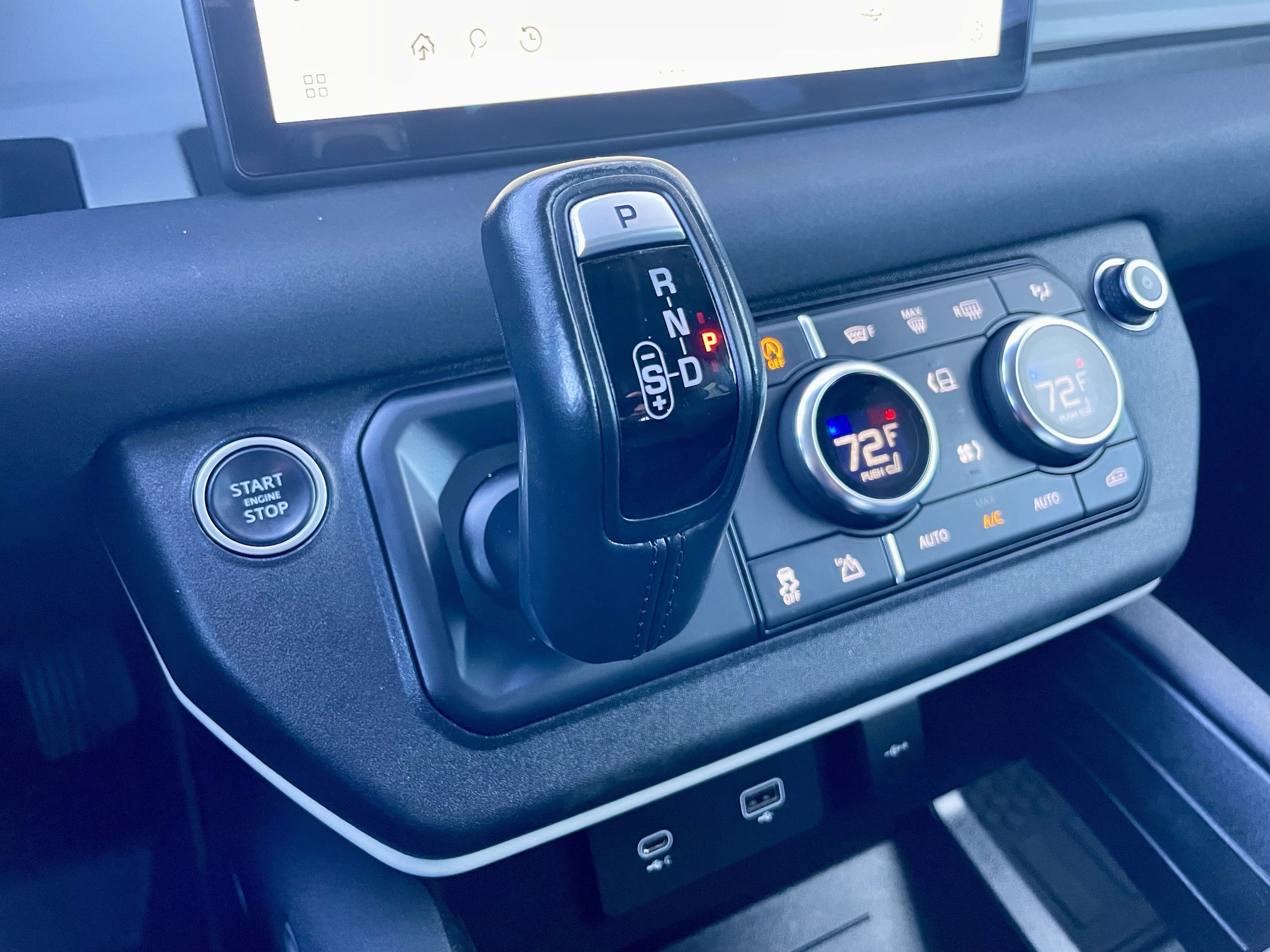 Used 2022 Land Rover Defender 110 S image 20