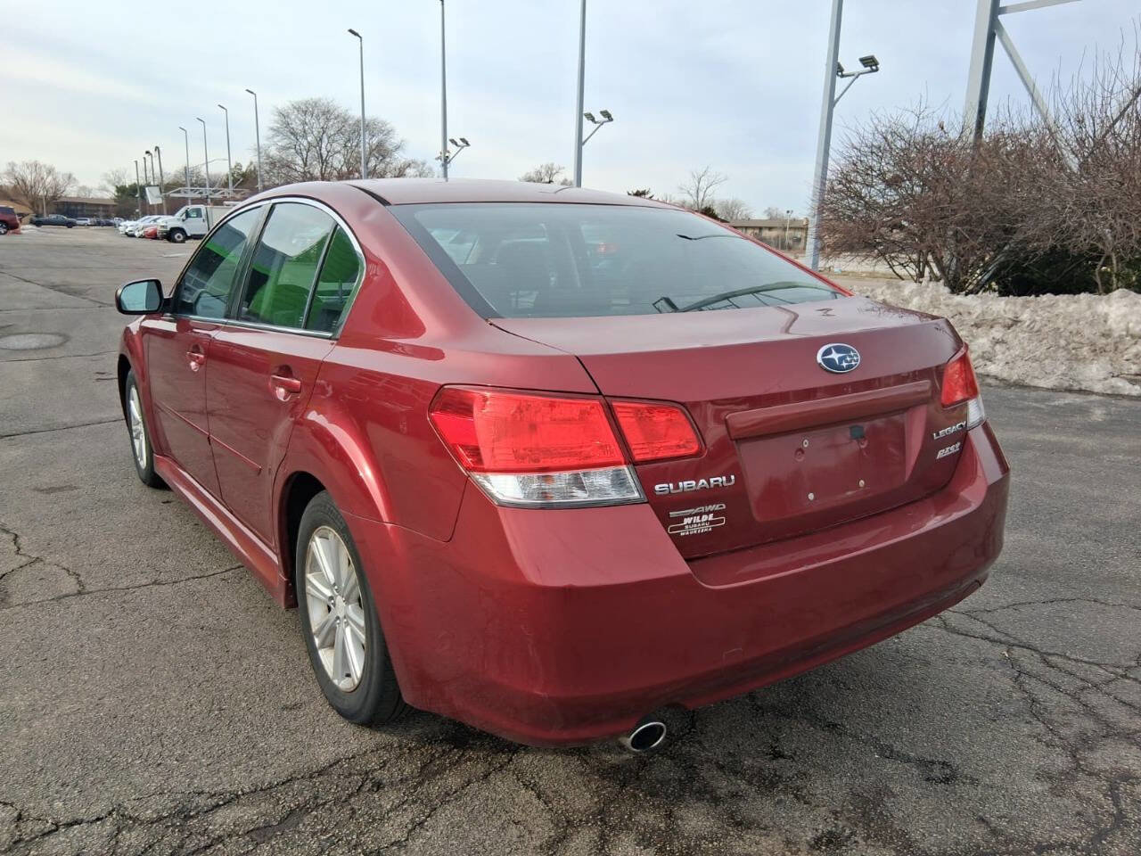 Used 2012 Subaru Legacy 2.5i Premium w/ All-Weather Pkg + Moonroof AWD/4WD image 7