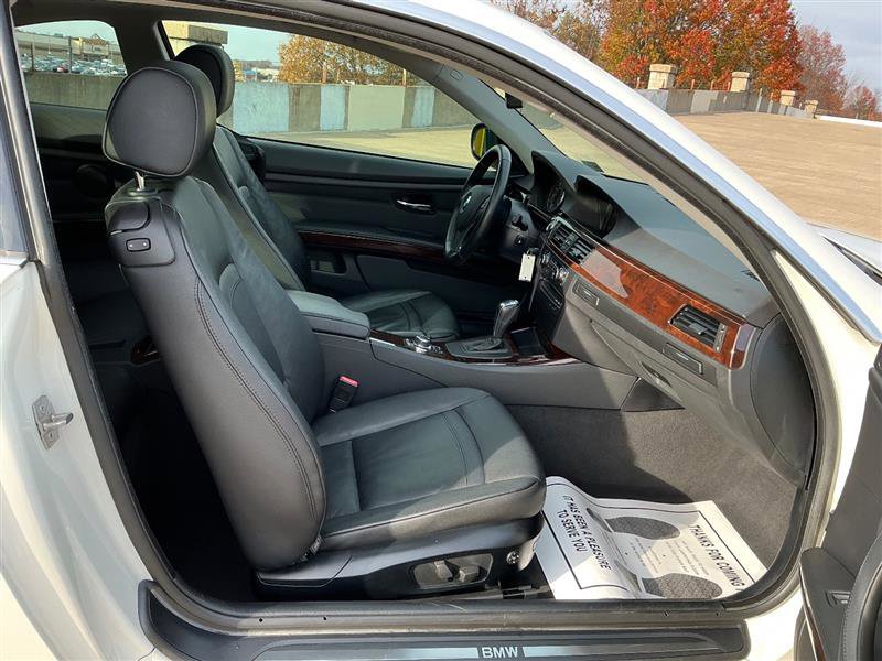 Used 2012 BMW 328i Coupe image 31