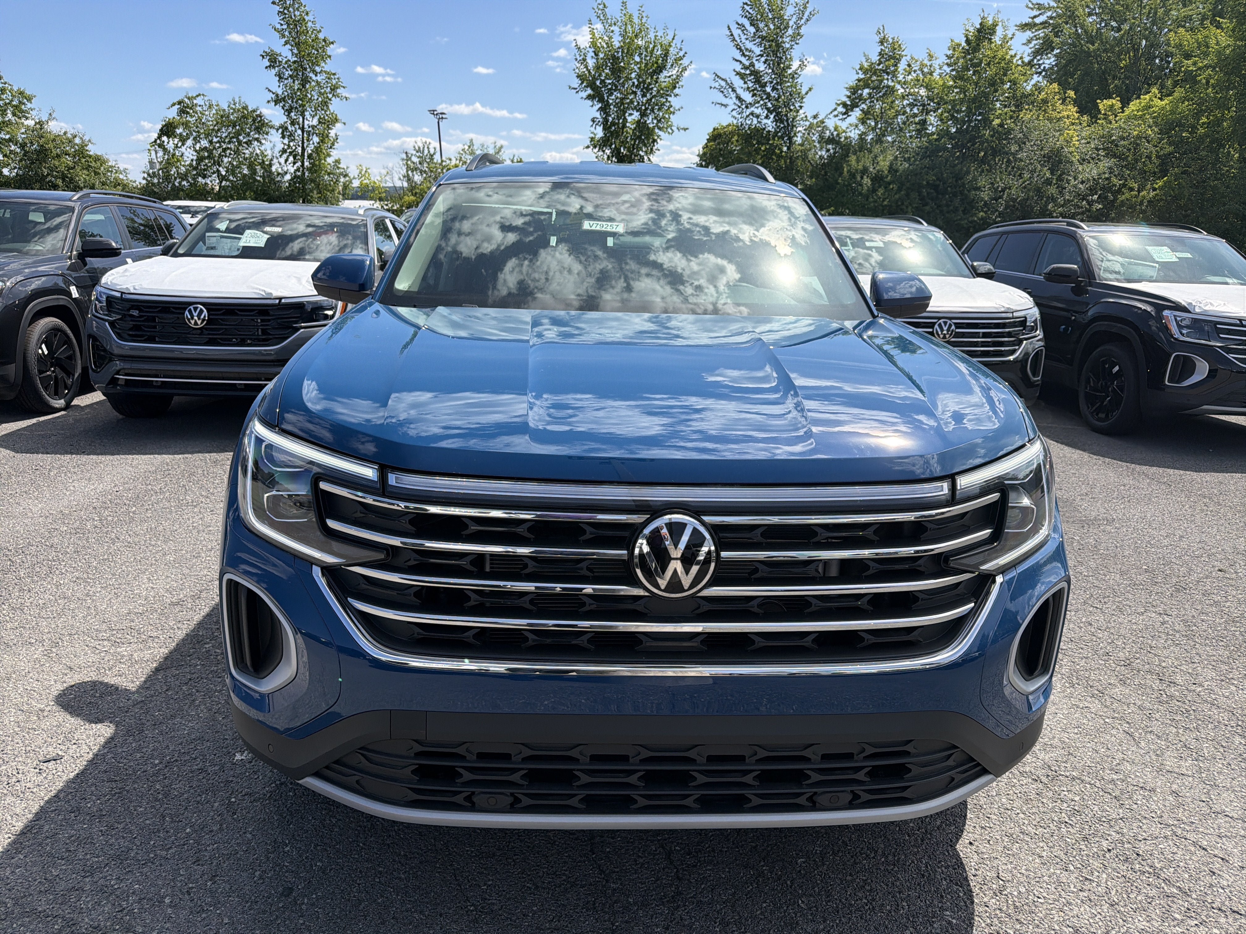 New 2026 Volkswagen Atlas SE AWD/4WD image 3