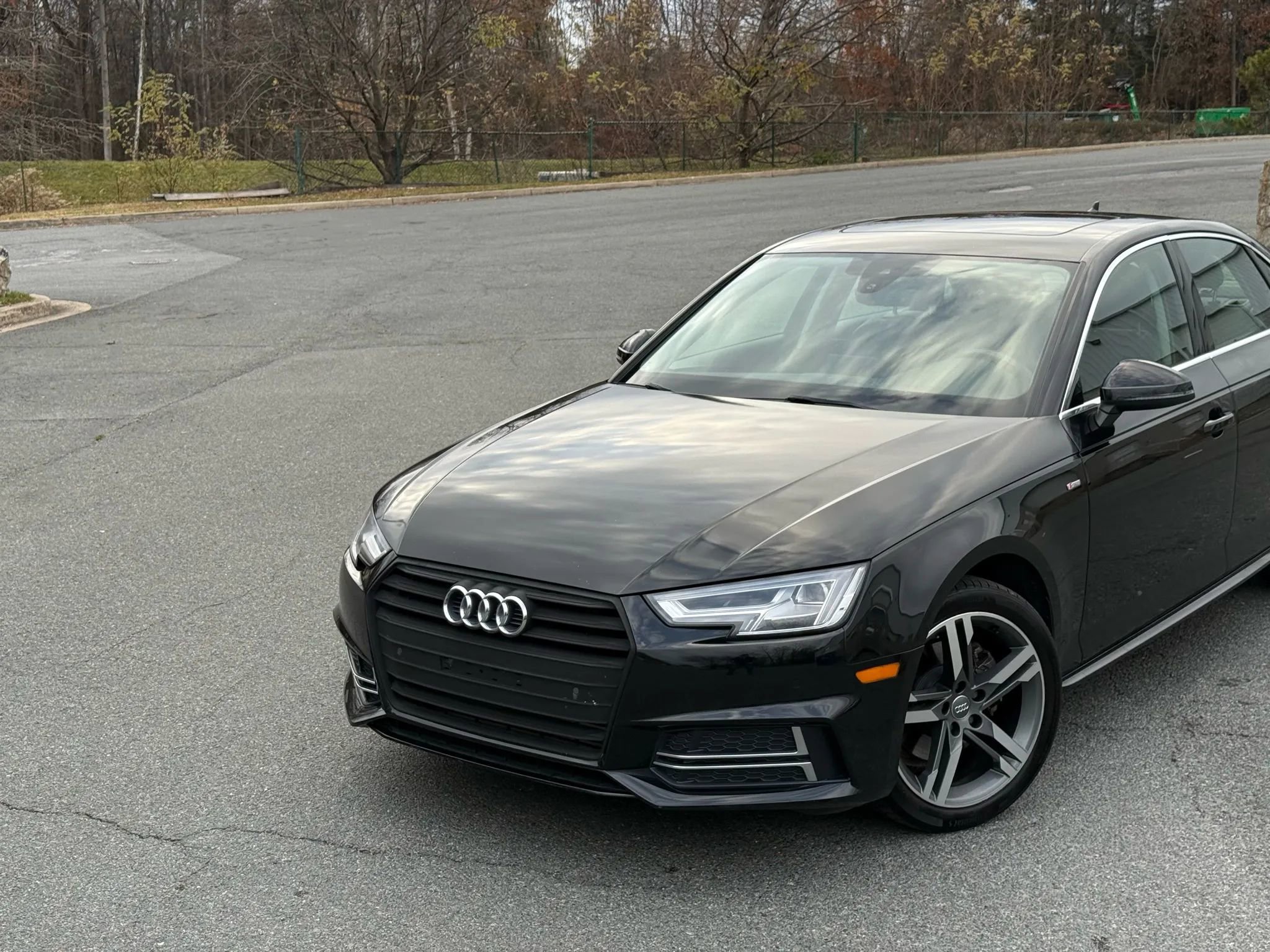 Used 2018 Audi A4 2.0T Ultra Premium Plus w/ Premium Plus Package image 2
