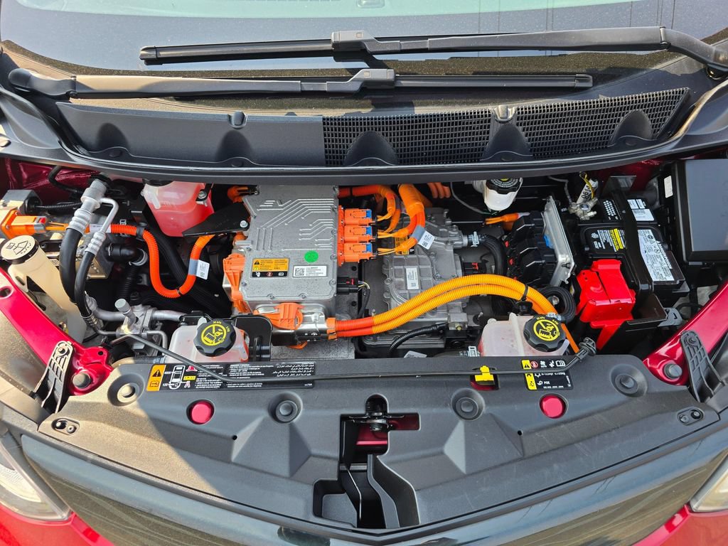 Used 2018 Chevrolet Bolt Premier w/ Driver Confidence II Package FWD image 10